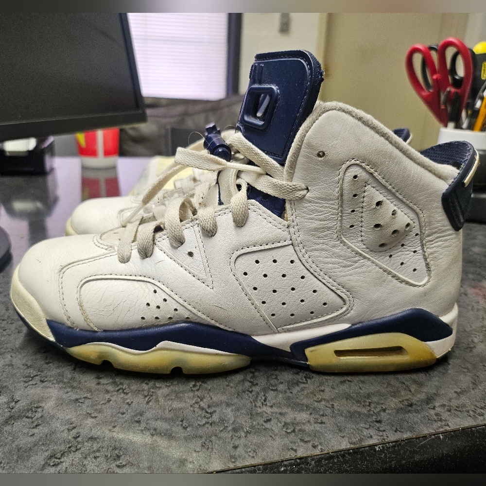 Nike Air Jordan 6 Size 6